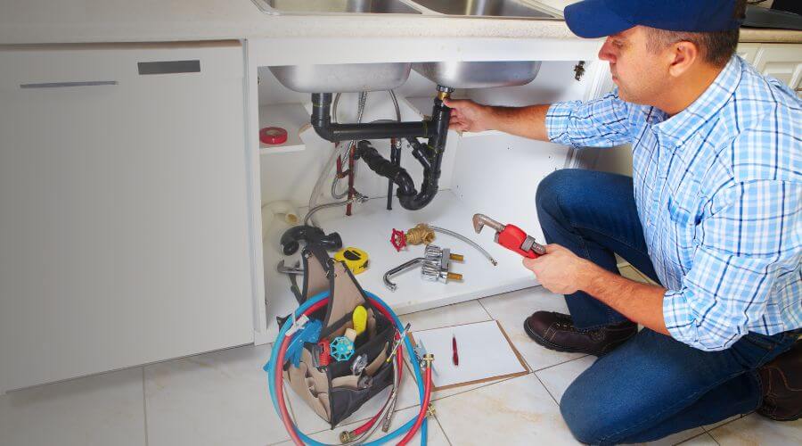 Professional Tankless Water Heater Installation in Colon, MI
